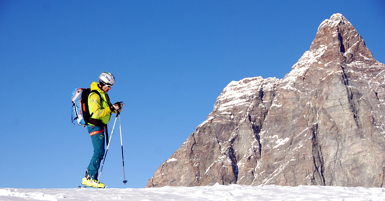 Mountain Experts - Programs - Ski Touring