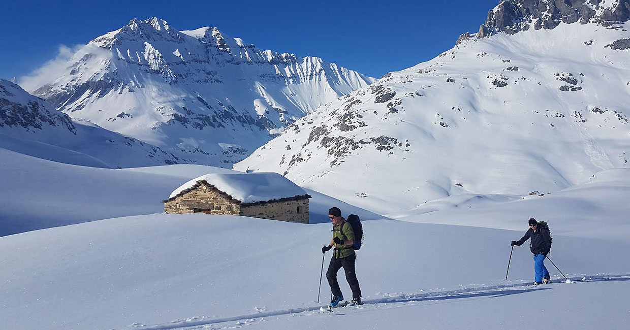 Mountain Experts - Programs - Ski Touring - Tour of 5 valleys
